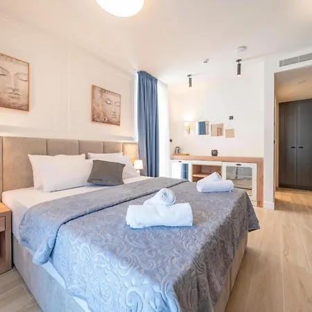 Invictus Hotel