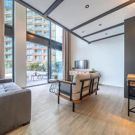 Invictus Hotel Budva